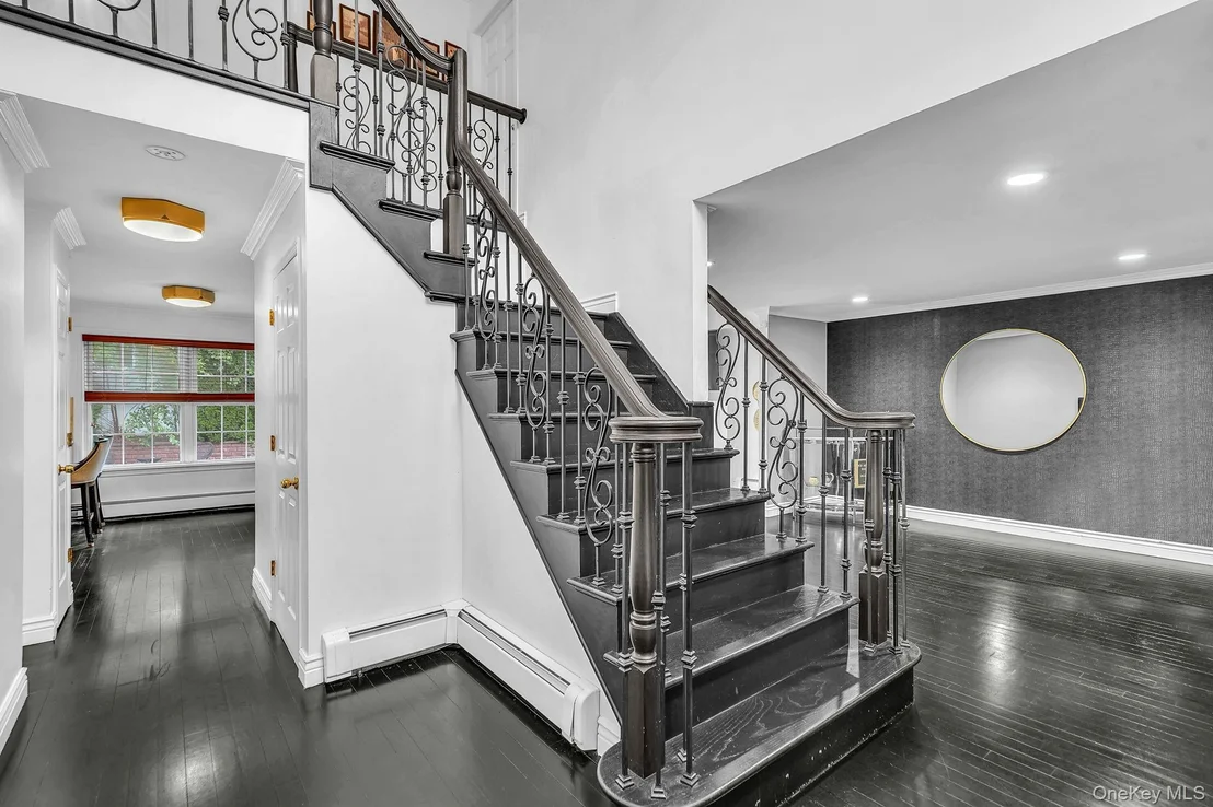 Photo of 1 Settler Drive