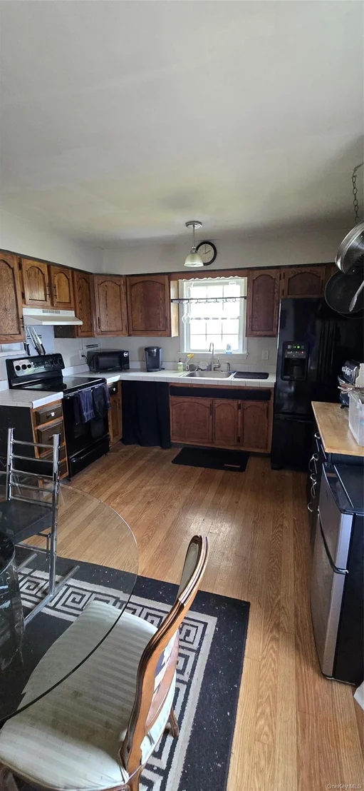 Photo of 13 Manor Drive