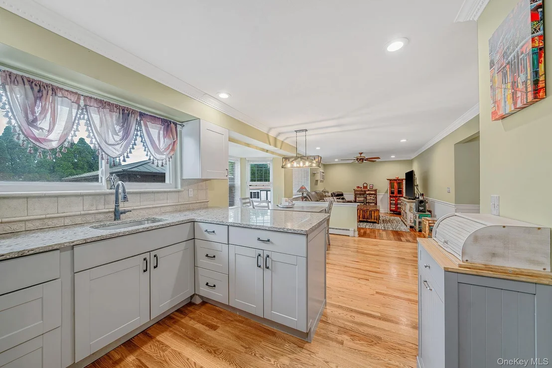 Photo of 4 Sharon Drive