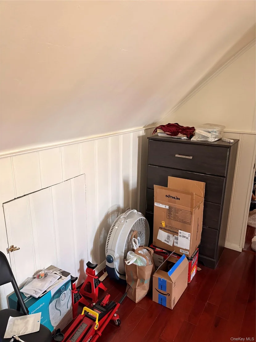 Photo of 90 Clearstream Avenue