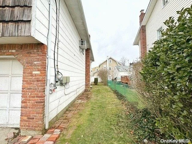 Photo of 2142 Pine Street