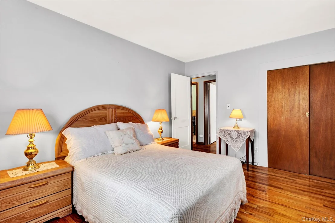 Photo of 152 Foster Boulevard