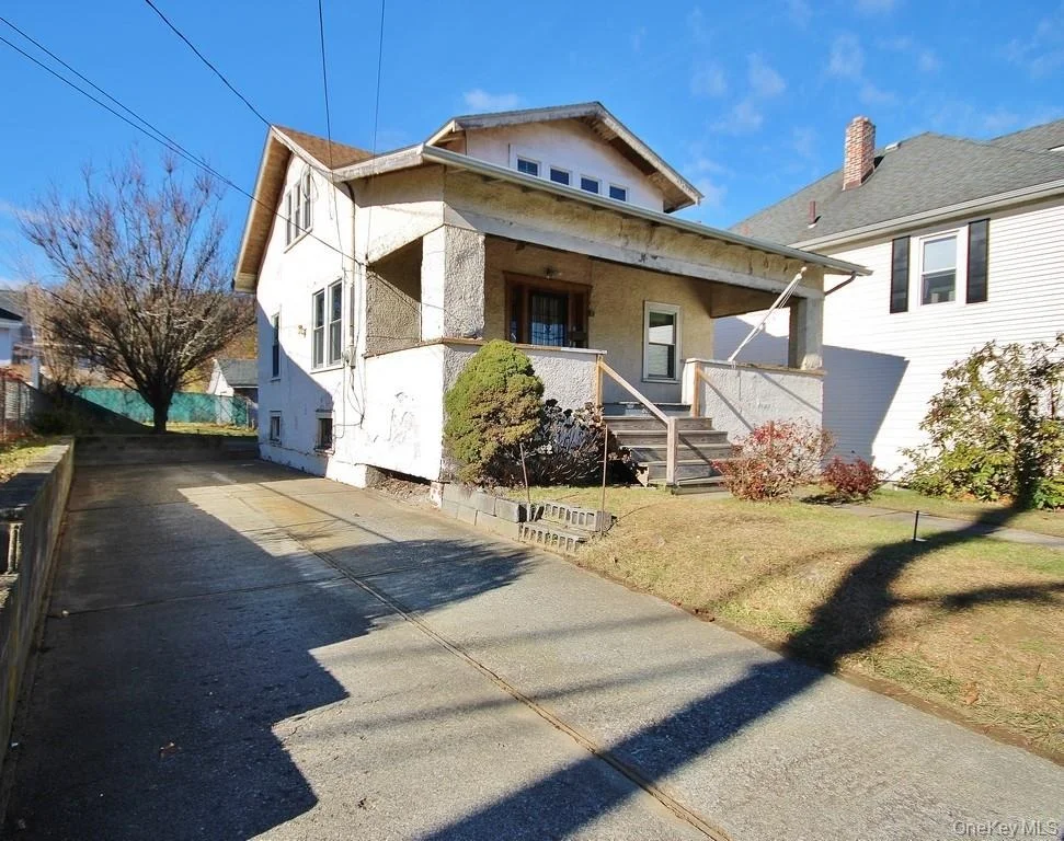 Photo of 662 Highland Avenue