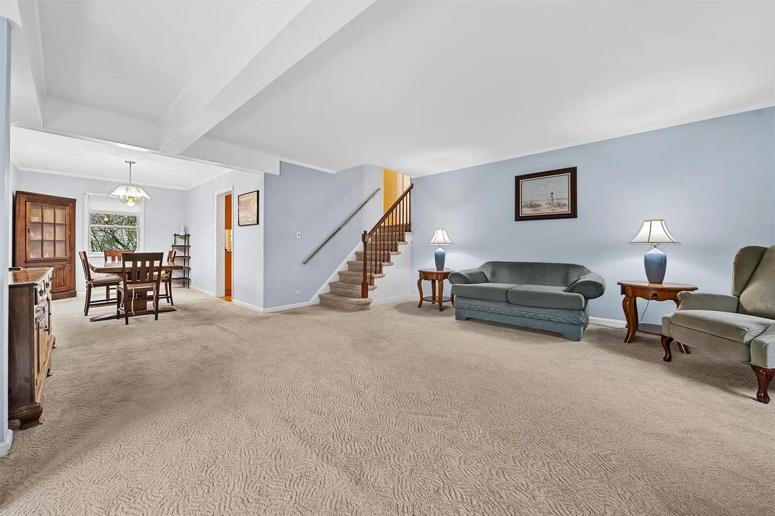 Photo of 16 Garretson Road