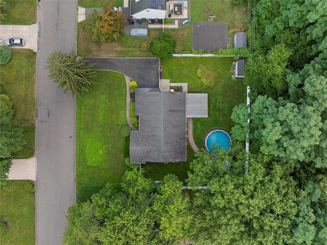 Photo of 39 Winfield Davis Drive