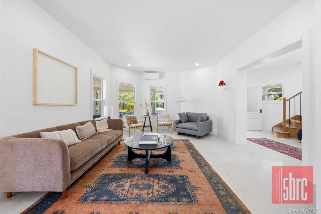 Photo of 1205 Beverley Road