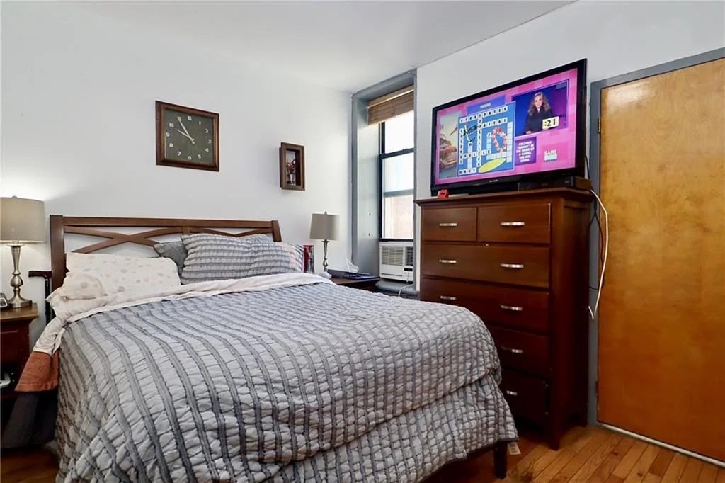 Photo of Unit 4E at 848 Park Place