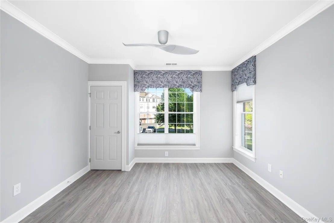 Photo of 326 Regency Drive