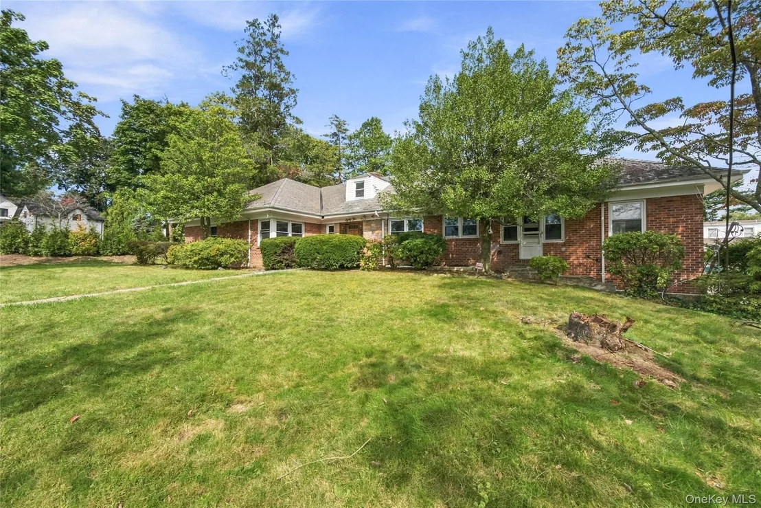 Photo of 85 Del Rey Drive