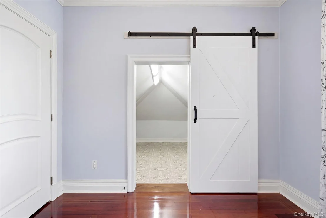 Photo of 6 Sunhill Road