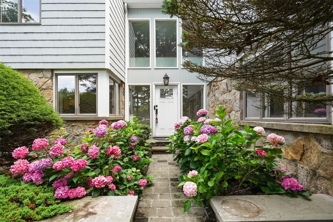 Photo of 85 High Point Road