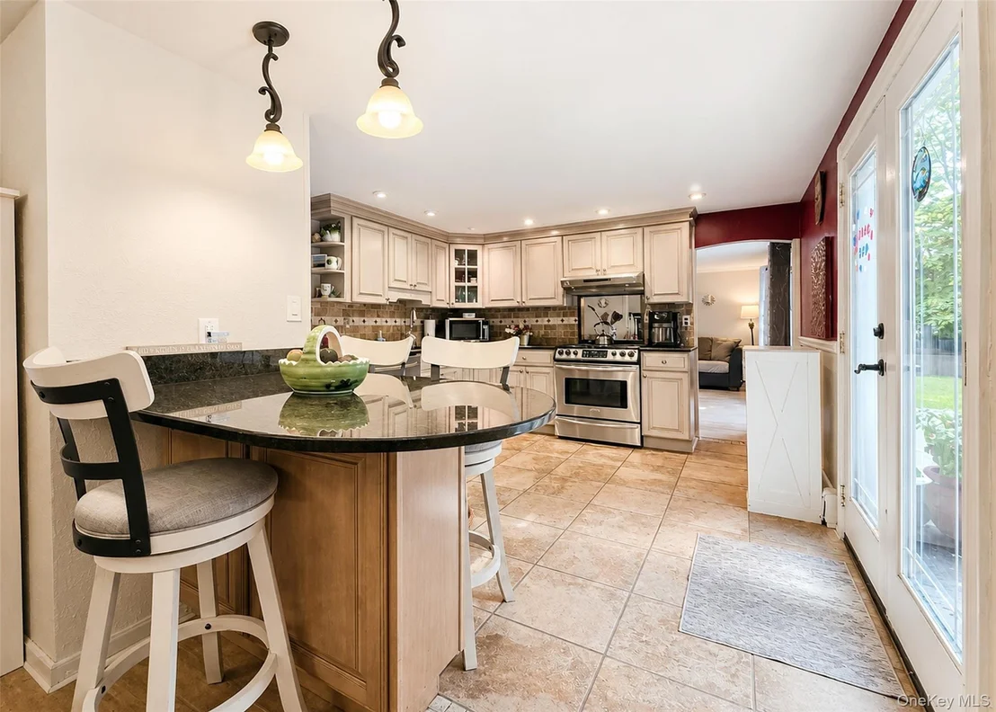 Photo of 30 Hackberry Lane