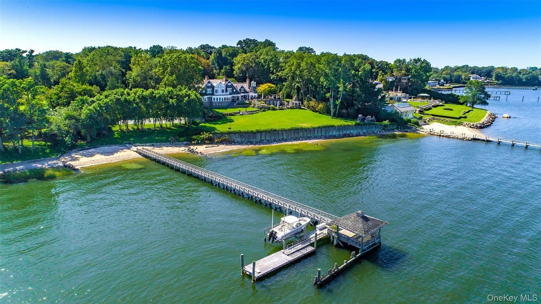 Photo of 227 Dock Lane