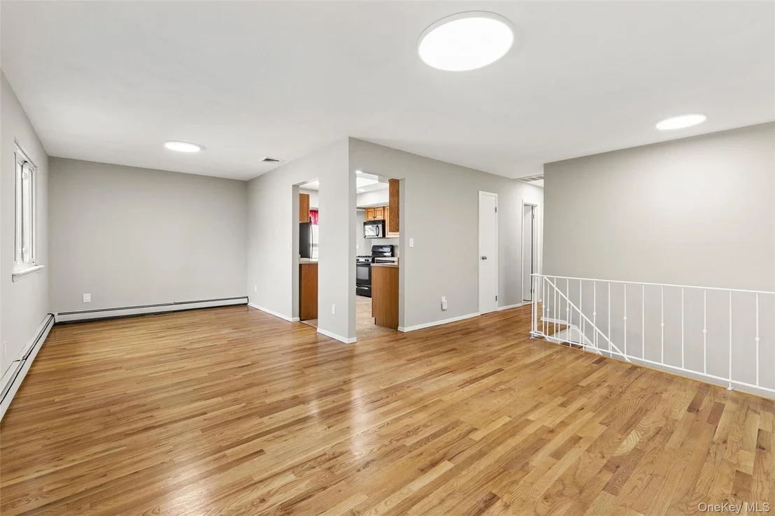 Photo of 244 Lakeside Trail