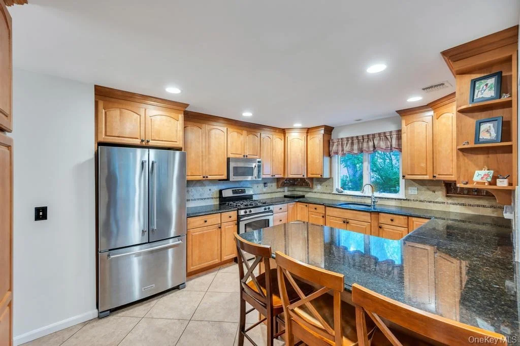 Photo of 75 Elm Avenue