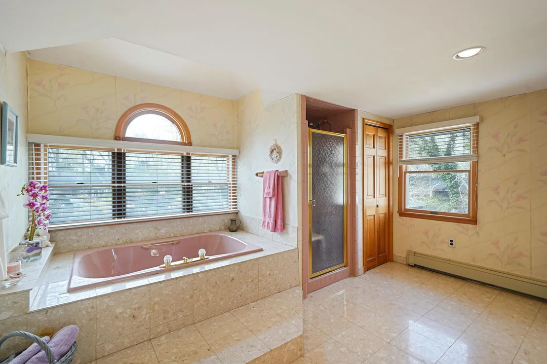 Photo of 279 Sunset Avenue