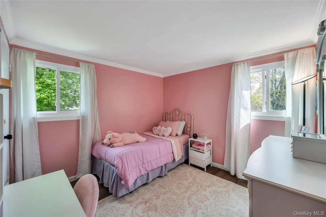 Photo of 55 Starfire Drive