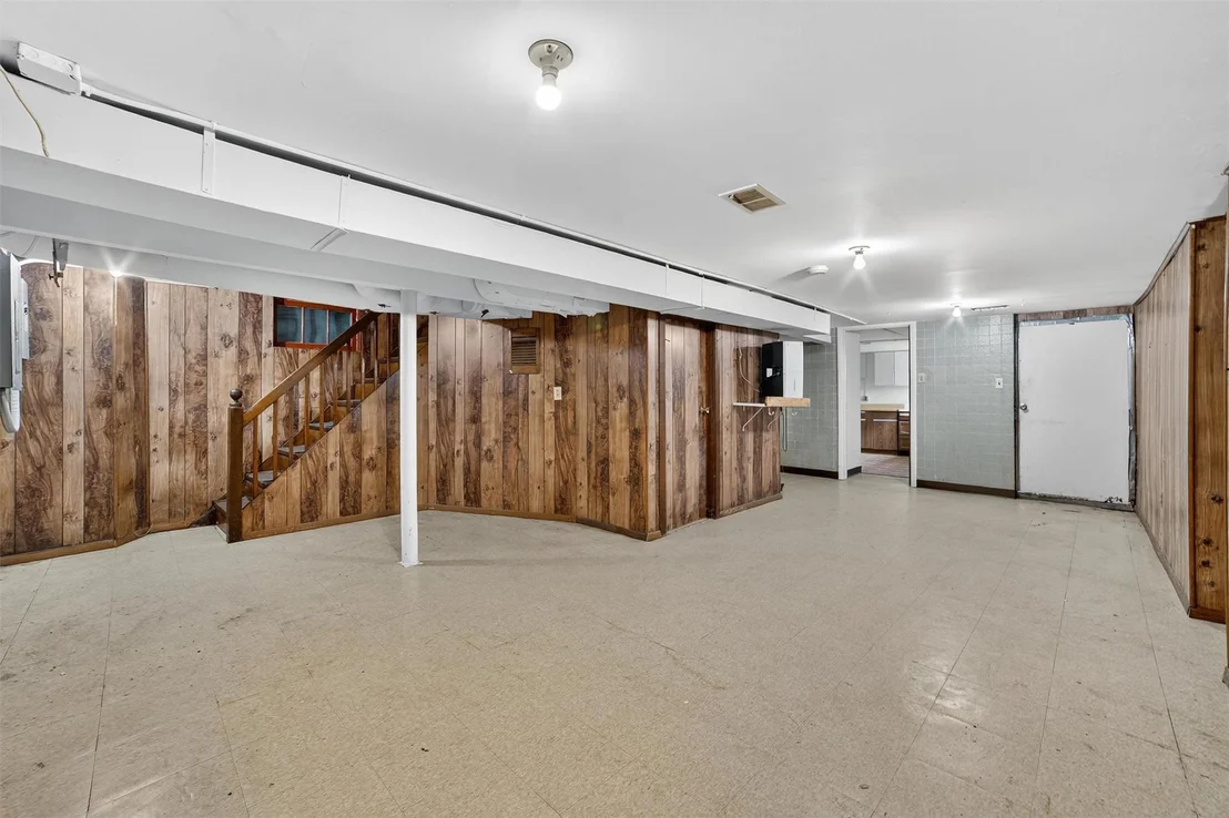 Photo of 31 Maple Avenue