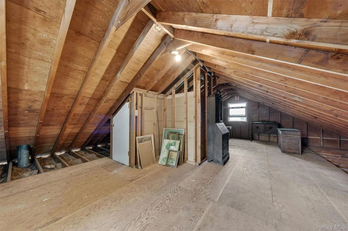 Photo of 333 Oak Drive