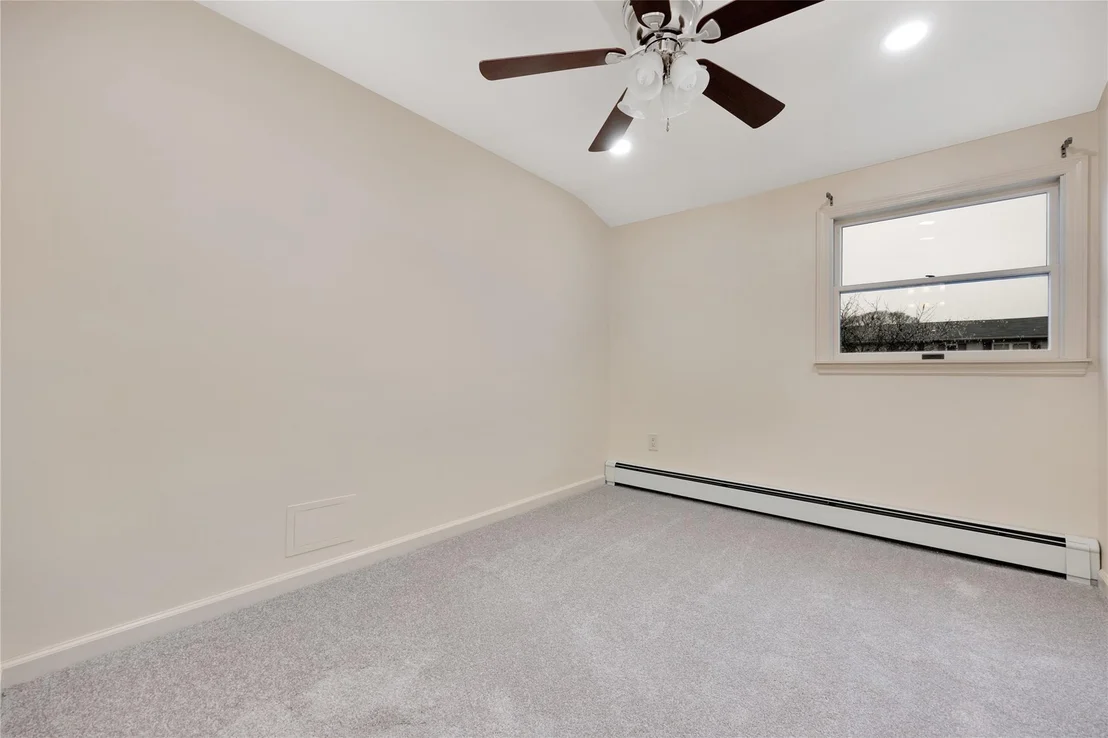 Photo of 62 King Avenue