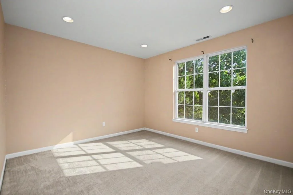 Photo of 427 Vassar Place