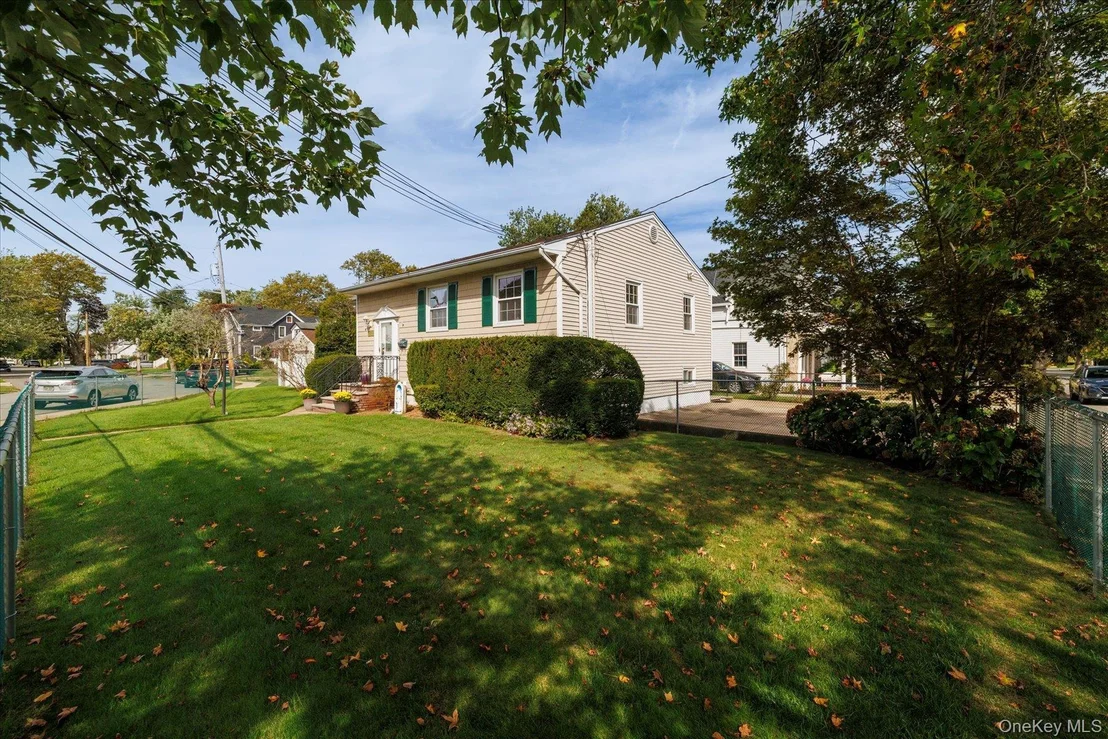 Photo of 101 Stuart Avenue