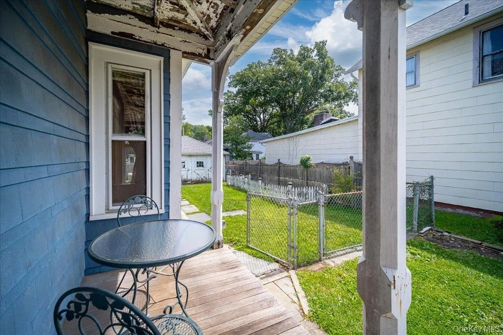 Photo of 5 Maple Street
