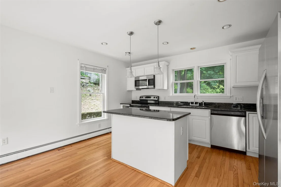 Photo of 109 Tanglewylde Road