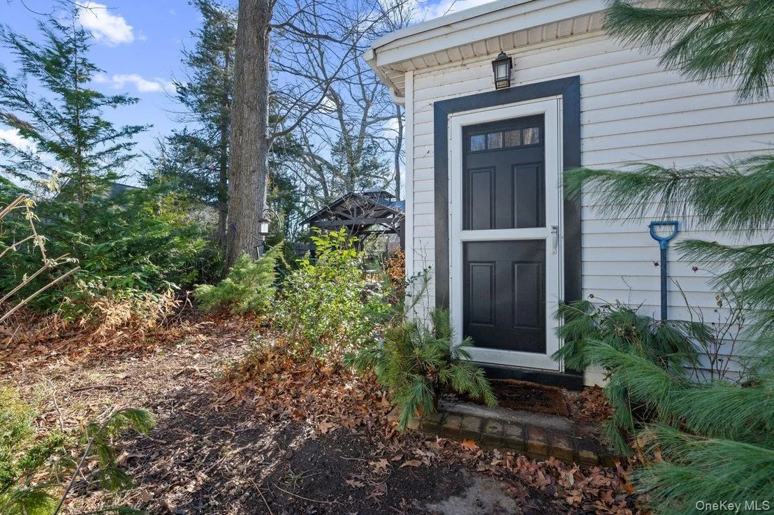 Photo of 136 Beach Road