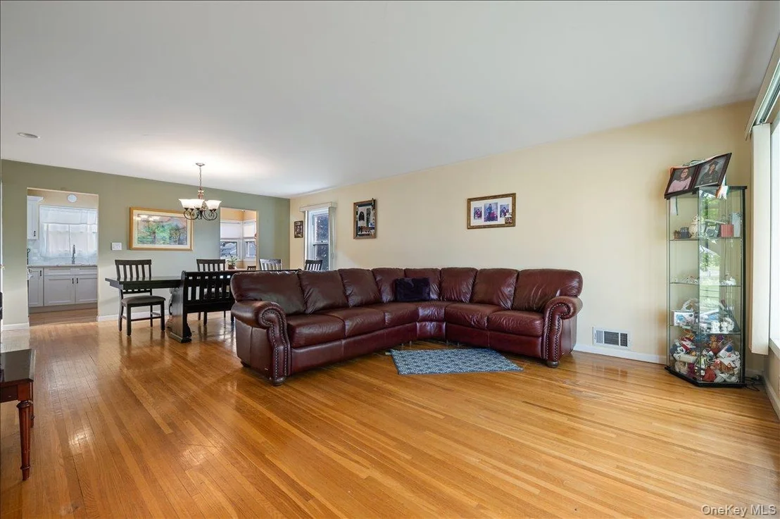 Photo of 2 Fern Place