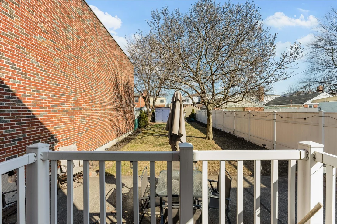 Photo of 6403 136th Street