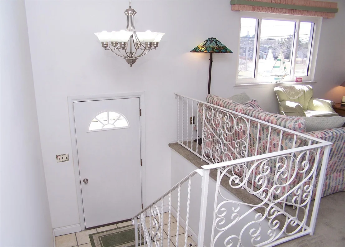 Photo of 61 Arch Drive