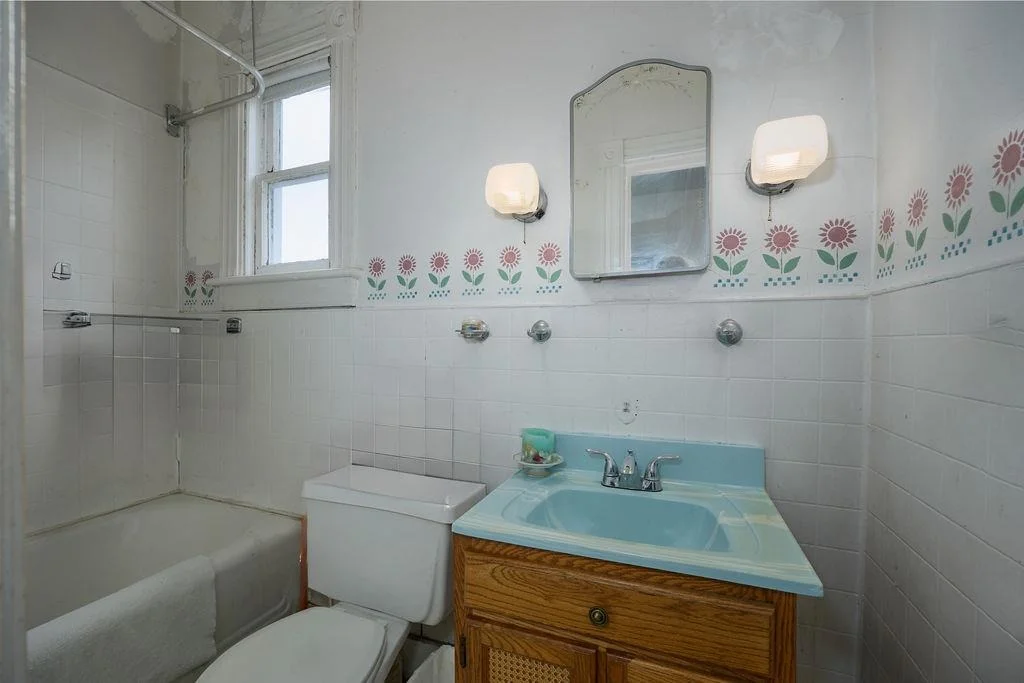 Photo of 118 Nassau Place