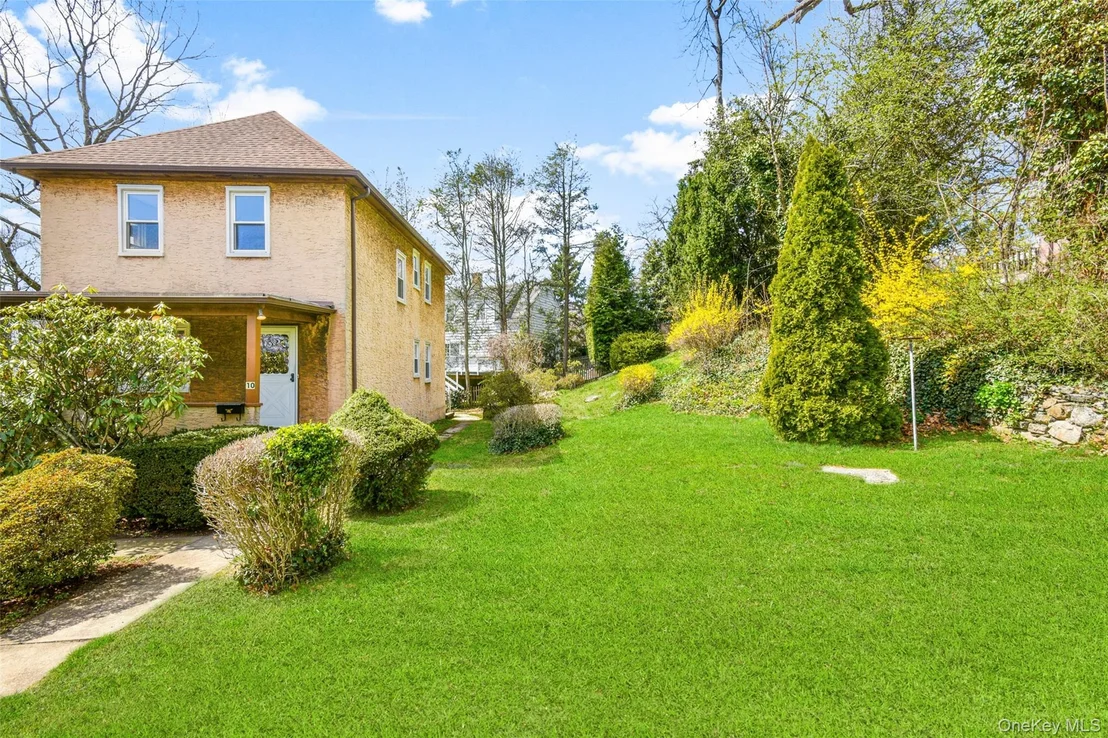 Photo of 10 Harrison Drive