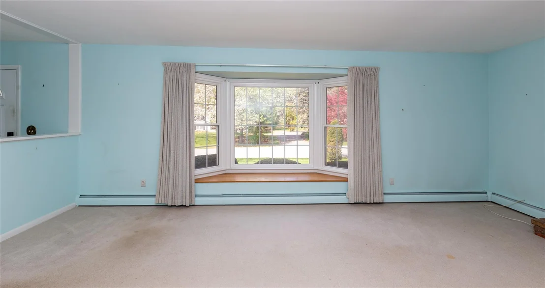 Photo of 37 Lincoln Drive