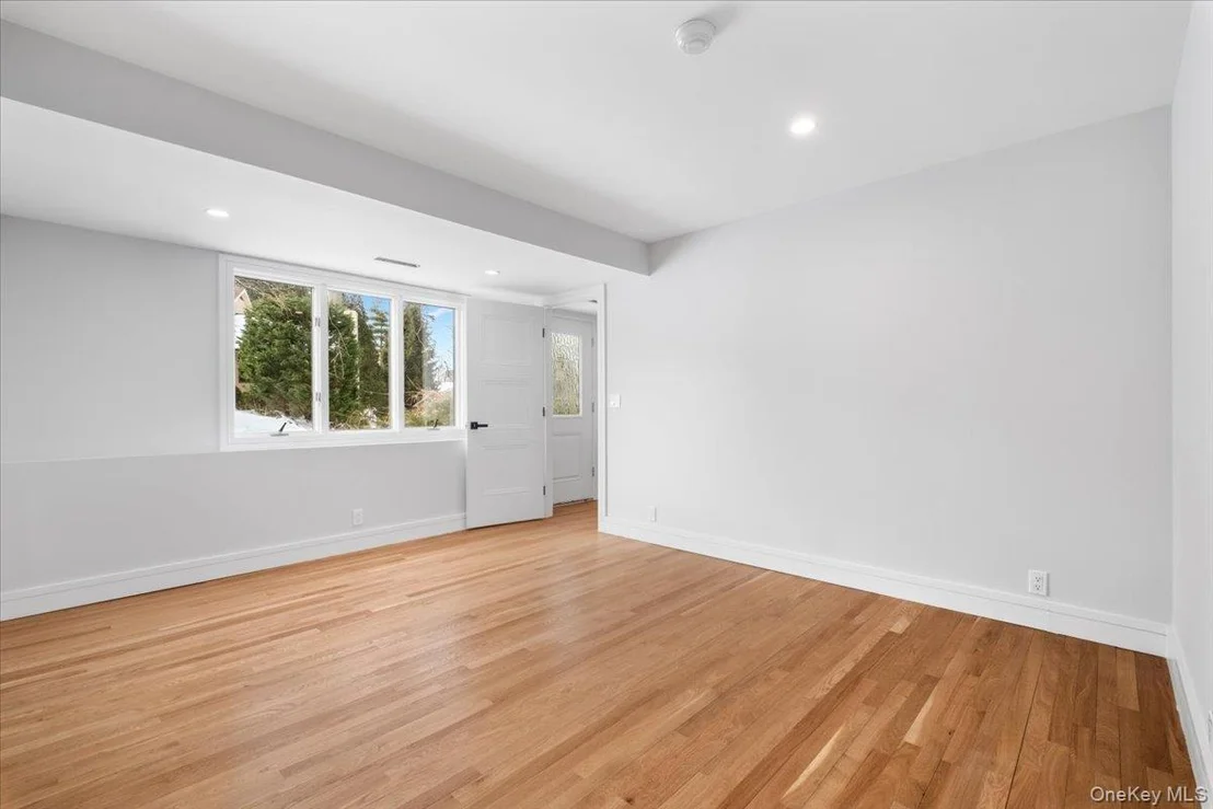 Photo of 9 Shady Road