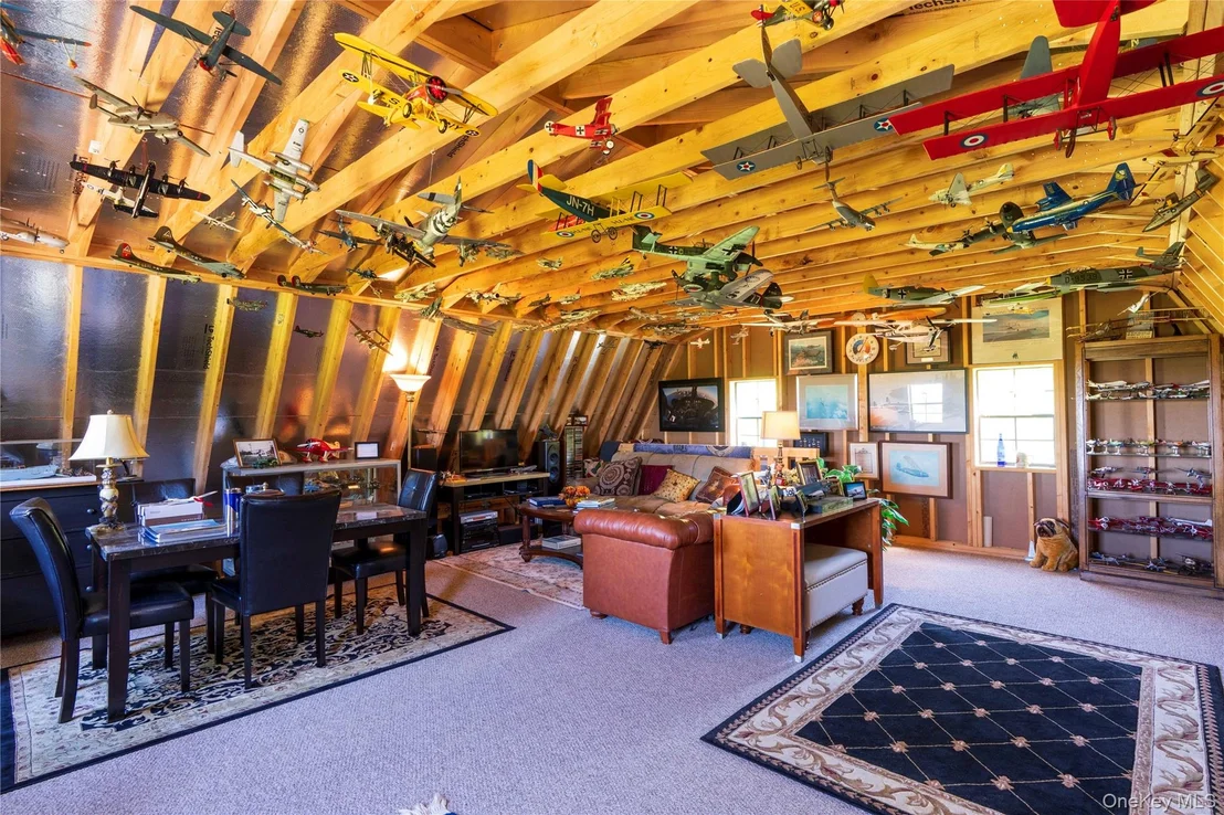 Photo of 115 N Smith Road
