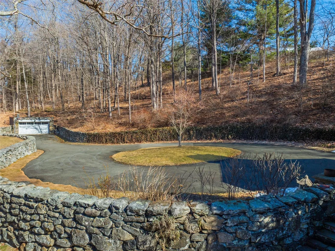 Photo of 10 Whippoorwill Road