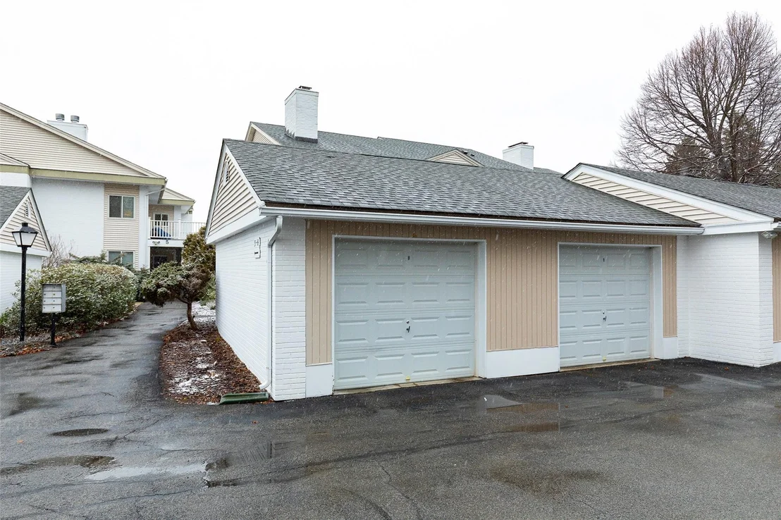 Photo of 54 Bennett Common