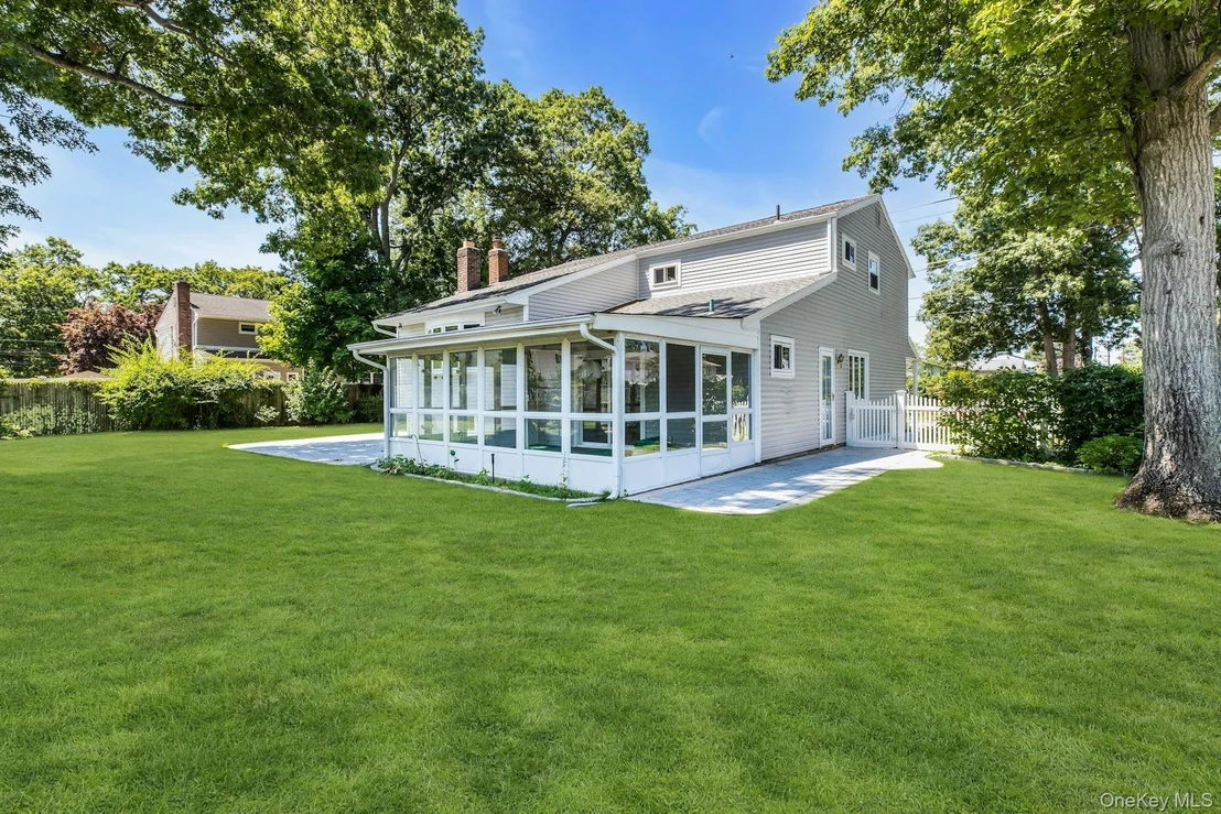 Photo of 258 Lafayette Road