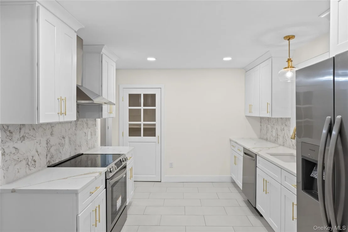 Photo of 23 Hillcrest Drive