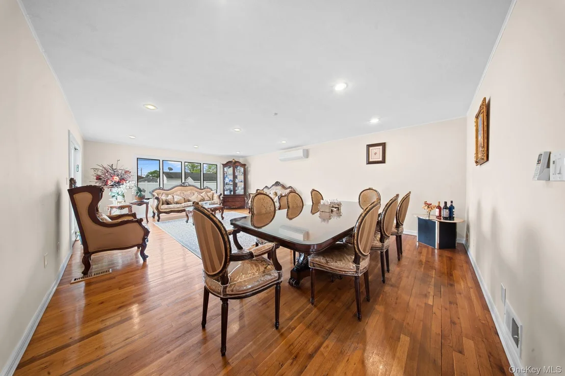 Photo of 21 Peter Lane