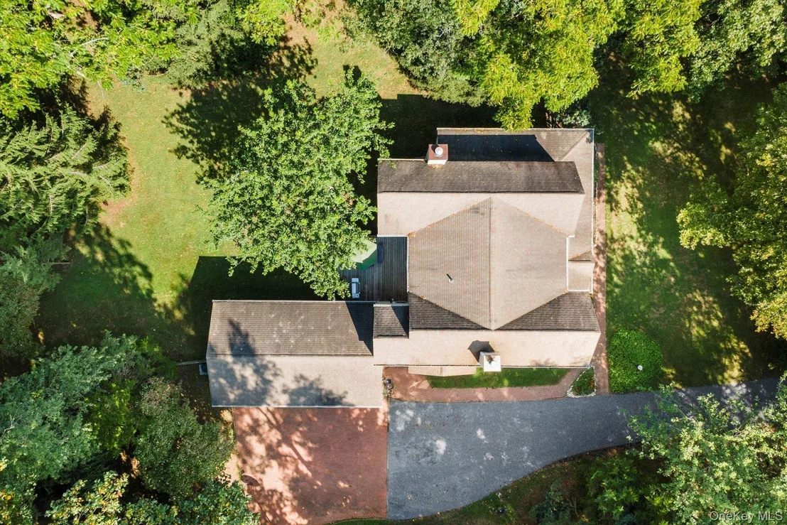 Photo of 136 Private Road
