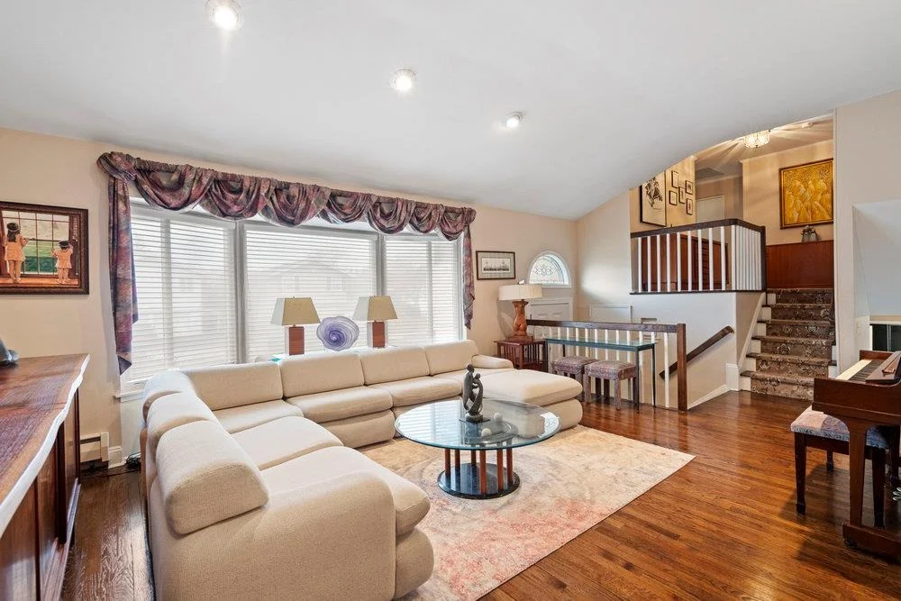 Photo of 30 Flower Lane