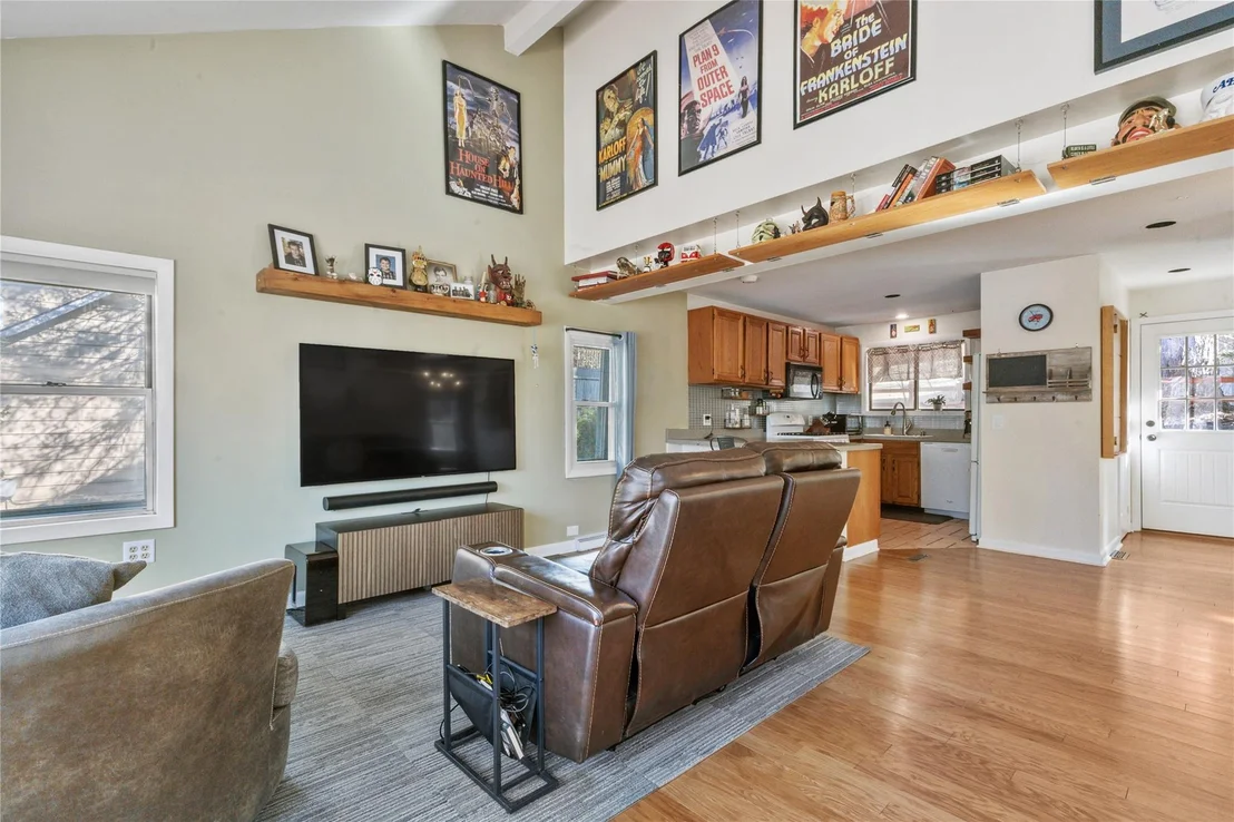 Photo of 8 Terrace Drive