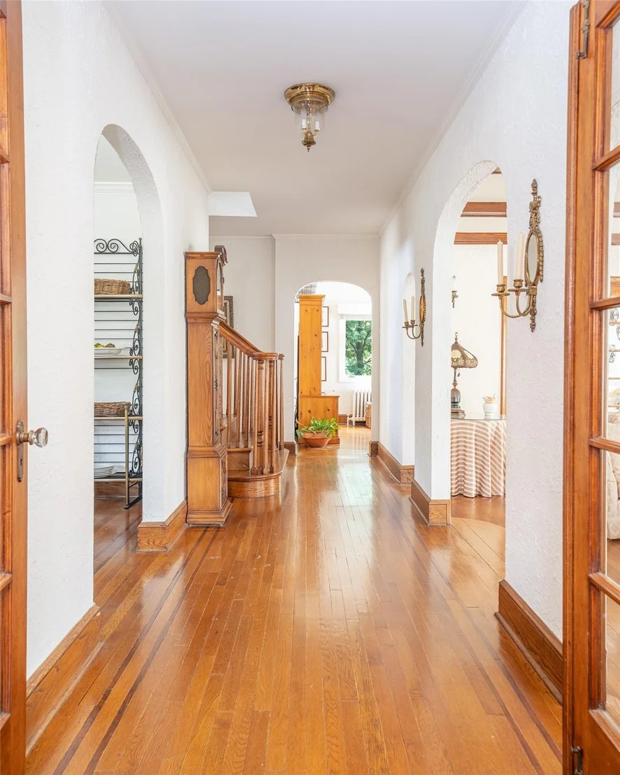 Photo of 44 Parkview Drive