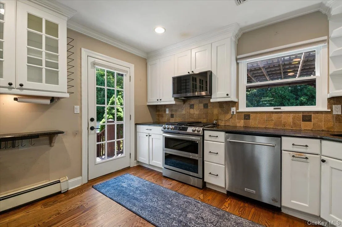 Photo of 16 Brook Lane