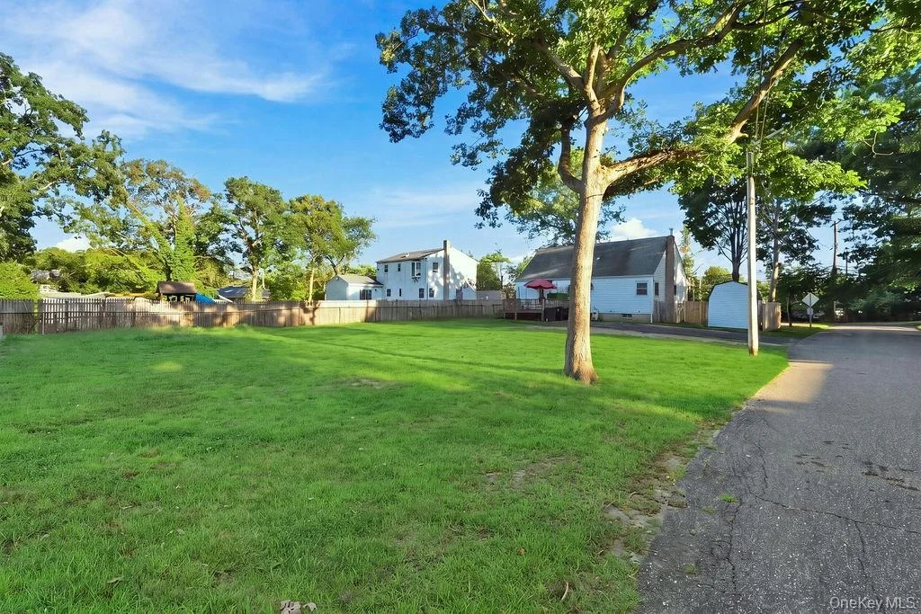 Photo of 731 Muncey Road