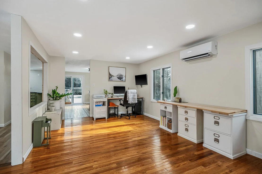 Photo of 33 Scotch Pine Drive