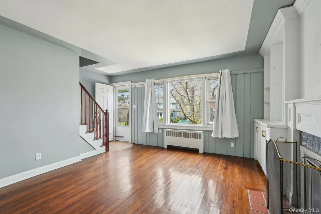 Photo of 12 Highview Avenue